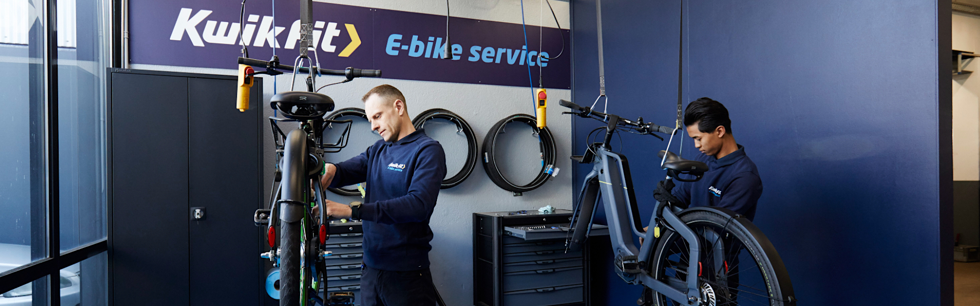 Bike service store centre